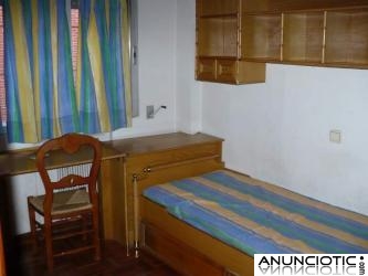 Alquilo habitaciones a jóvenes o estudiantes