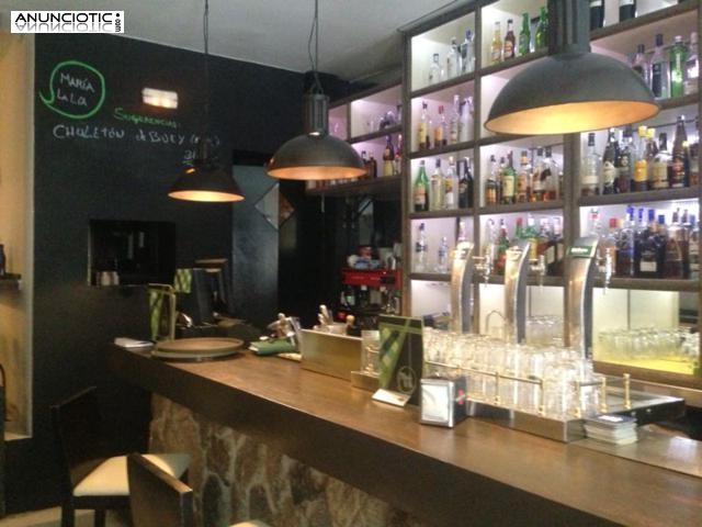 En traspaso Bar  Restaurante en dos plantas 210m² en zona La Latina