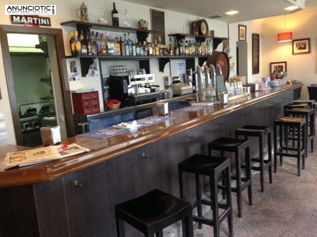 Traspaso Cervecería 100m² con terraza en Majadahonda 