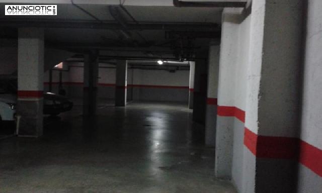 Se vende piso con ascensor muy luminoso en la 