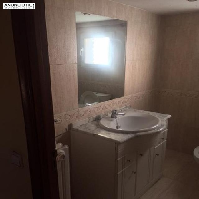 Piso en venta en c/ estocolmo, móstoles,