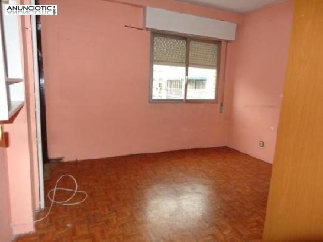 Piso en venta en c/ palencia,