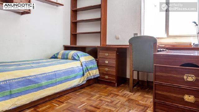 Habitaciones en piso estudiantes