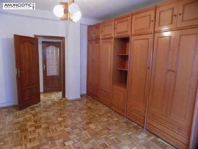 Piso con 3 habitaciones en prosperidad