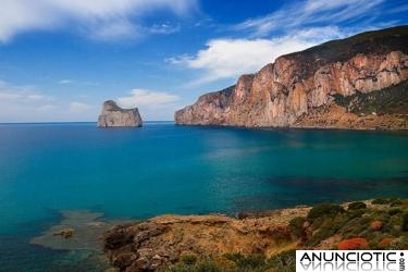 Se alquilan apartamentos en la playa; ubicados en la costa occidental de Cerdeña