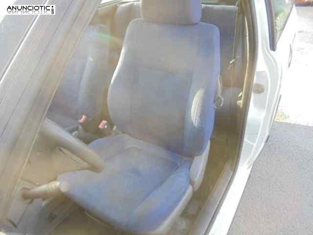 Asiento delantero izquierdo 3925675 fiat