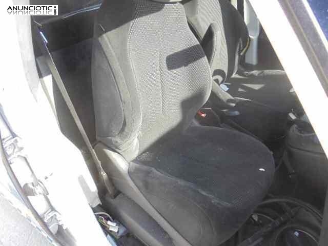 Asiento delantero derecho 3786808