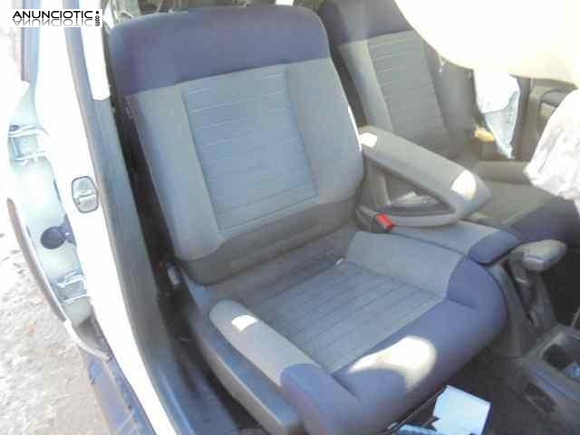 Asiento delantero derecho 3742087