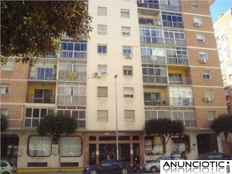 Se vende piso en Avda Carlos de Haya 25-27