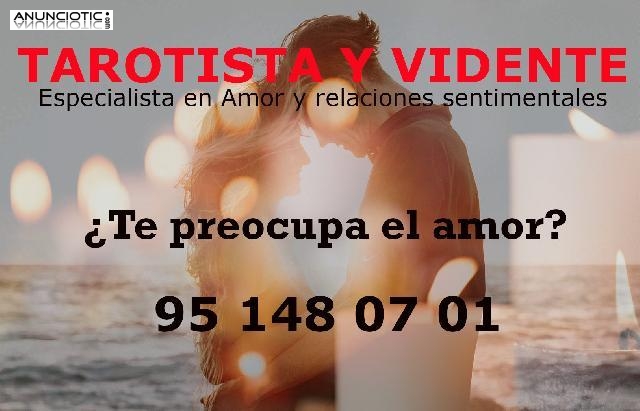 TAROT Y VIDENCIA ¿Tienes problemas con el amor?