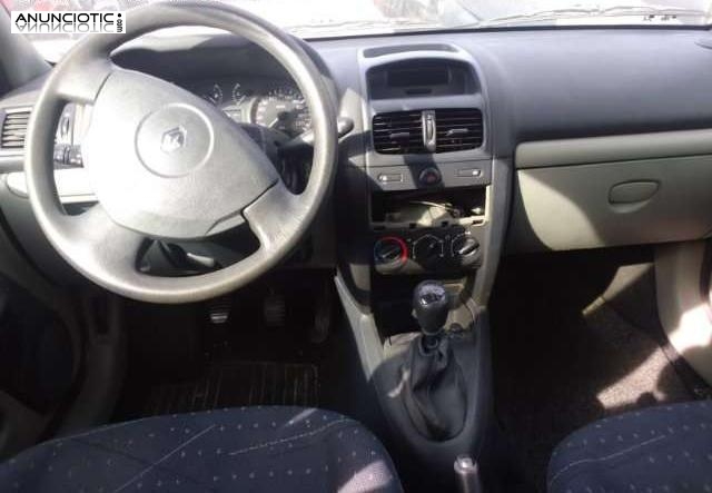 Despiece de renault clio 1. 2 16v