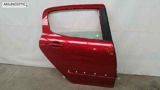 Puerta trasera derecha 3360647 peugeot