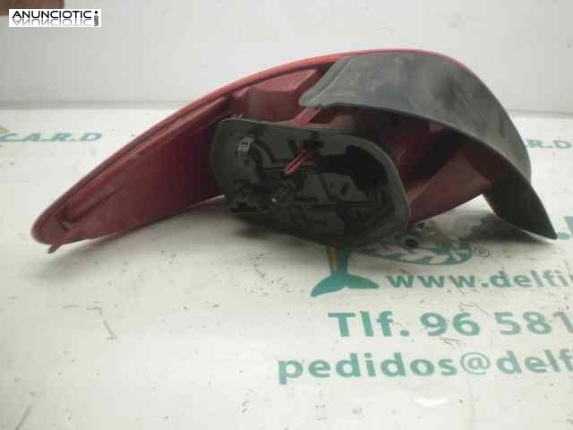 Piloto trasero derecho 2789995 peugeot