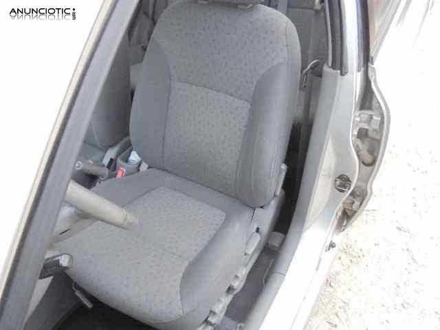 Asiento delantero izquierdo 3622053