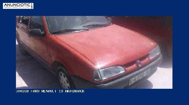 300268 faro renault 19 hatchback