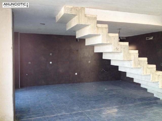 Se vende casa chalet sin ascensor muy luminoso 