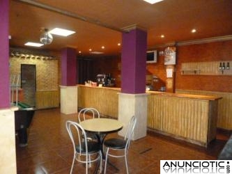 SE VENDE NEGOCIO DE CAFETERIA CON VIVIENDA DE 4 DORMITORIOS EN ABANILLA,MURCIA 330M