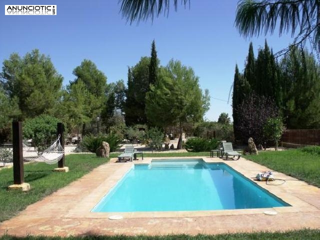 Chalet de 360 m2 en la huerta de mula en murcia