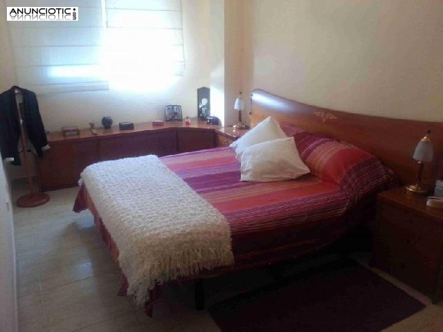 Se vende 3 piso con ascensor muy luminoso en