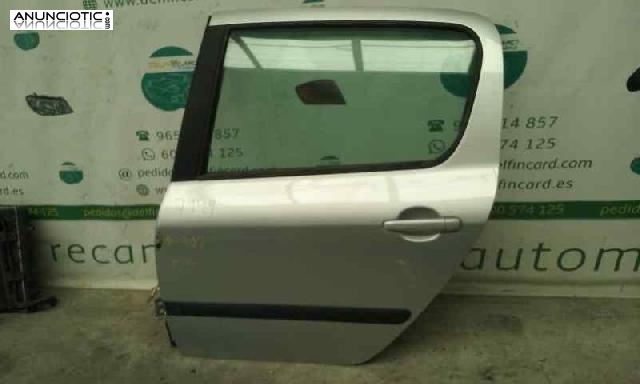 Puerta trasera izquierda 3523855 peugeot