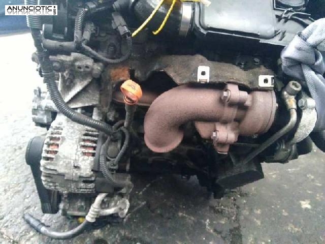 1038756 motor peugeot 207 confort