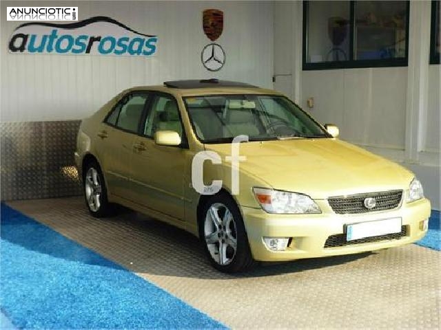 Lexus is200 premium techo solar