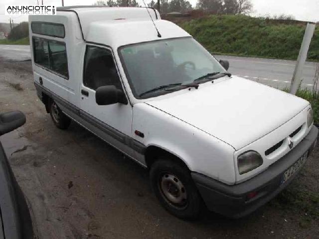 Faro renault rapid/express 1.9 diesel