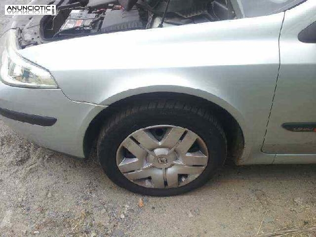 Aleta del. renault laguna 1.9 dci diesel