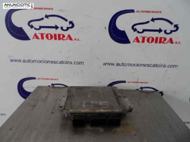 Centralita motor uce 376979 0281011084