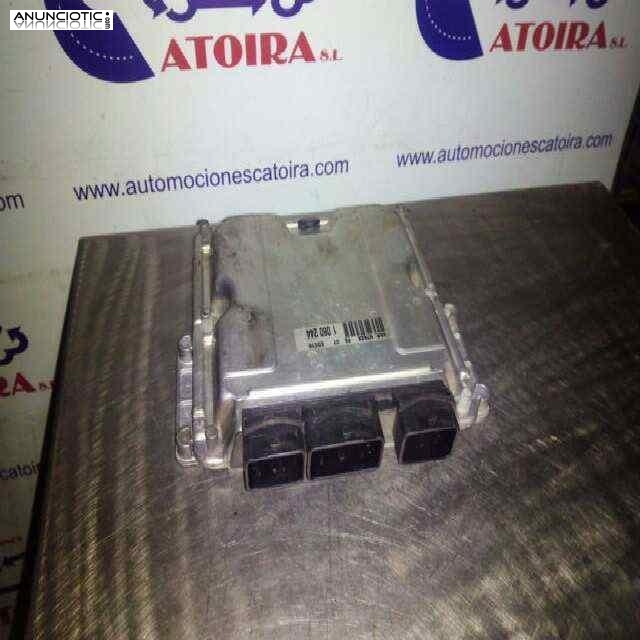 Centralita motor uce 657131 0281010499