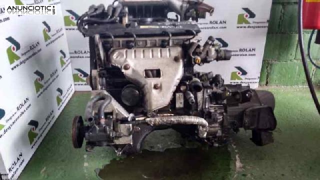 820212 motor renault megane i berlina