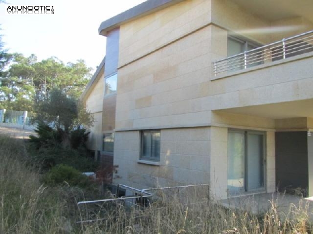 Casa chalet en sanxenxo de 415 m2