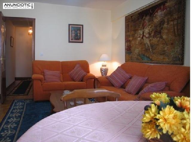 Apartamento amueblado plaza independencia