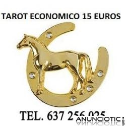 profesionista del tarot no gabinete