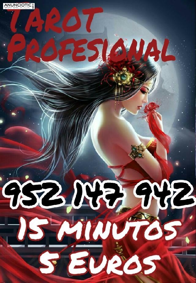 Consulta con profesionales del tarot 30 minutos 10 euros 