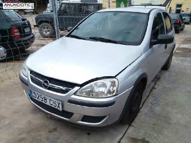 Despiece completo nissan serena 2.3 lx