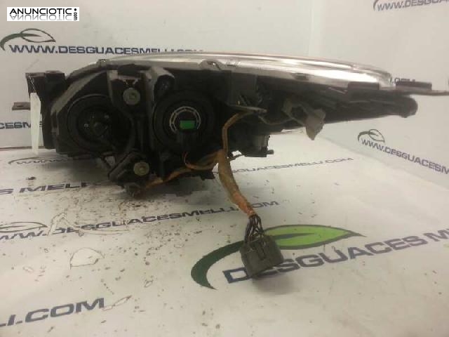 Faro derecho para mazda 3 de 2010