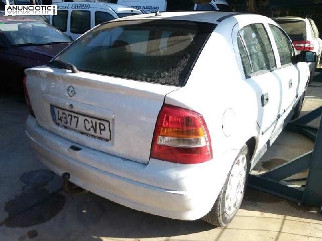 Opel corsa c para despiece completo