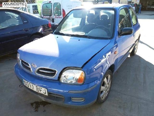 Nissan micra blue de 2003 para despiece completo