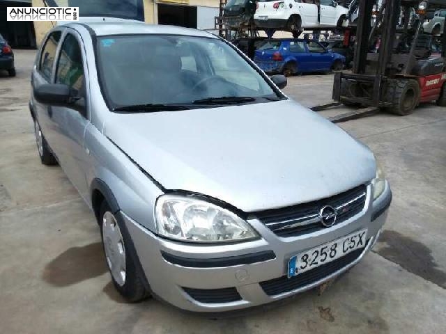 Despiece completo nissan serena 2.3 lx