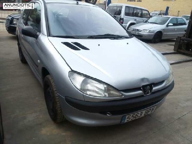 Peugeot 206 de desguace. todo piezas pide ahora