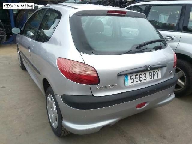 Peugeot 206 de desguace. todo piezas pide ahora