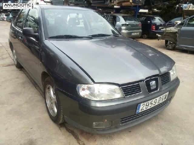 Necesitas algo de seat cordoba de 2003 ?