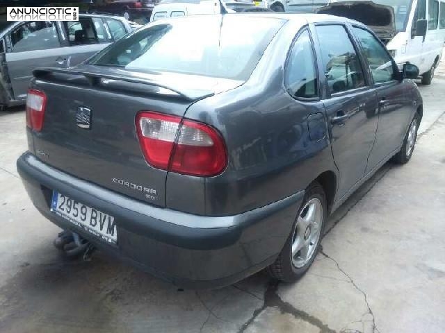 Necesitas algo de seat cordoba de 2003 ?