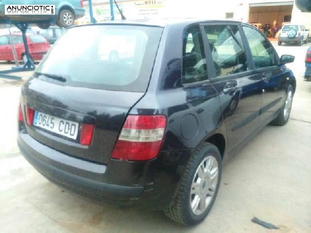 Fiat stilo de 2003 para despiece completo