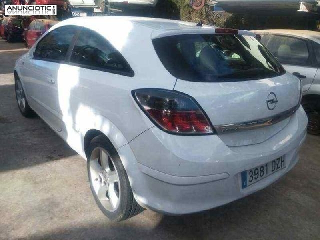 Despiece de opel astra gtc (2004 -