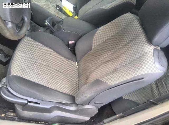 Despiece de renault megane ii berlina 3p