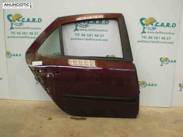 Puerta trasera derecha 2501672 renault