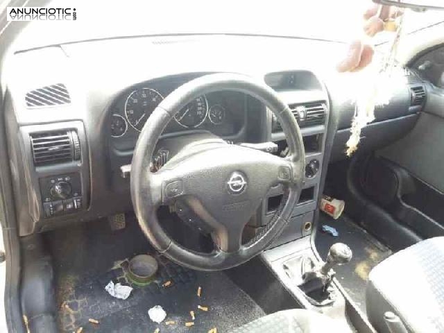 Despiece 11262 de opel astra g berlina