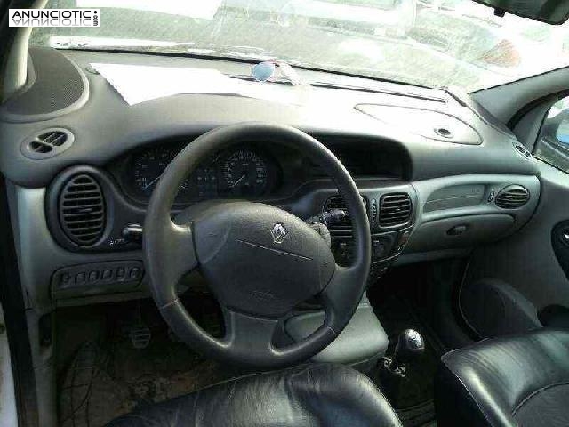 Despiece 09944 de renault scenic (ja..)